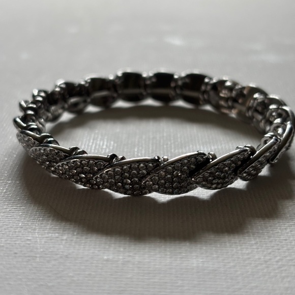 Crystal Heart Bracelet Silver Jewelry - Picture 4 of 4